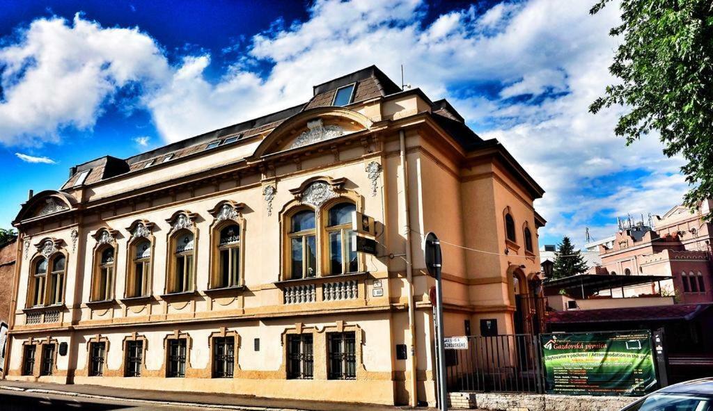 Penzion Dobre Casy Кошице Экстерьер фото